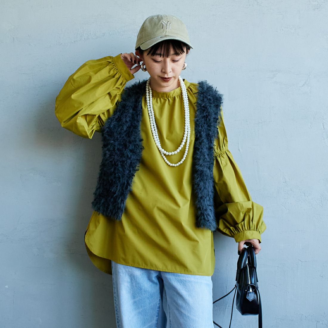 USINE [ユジーヌ] 袖ボリュームチュニックブラウス [IN2-SH-5] MUSTARD &&モデル身長：150cm 着用サイズ：F&&