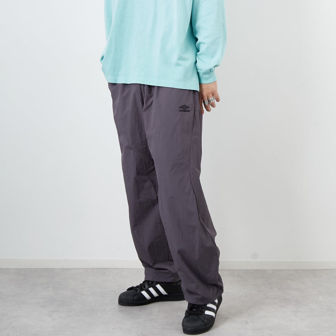 UMBRO [アンブロ] 別注 ナイロントラックパンツ [KBT126-NK-PT1-MS-JF