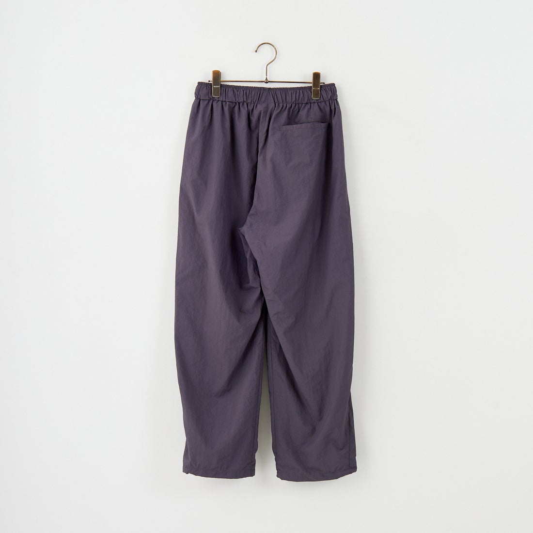 UMBRO [アンブロ] 別注 ナイロントラックパンツ [KBT126-NK-PT1-MS-JF] GRAY