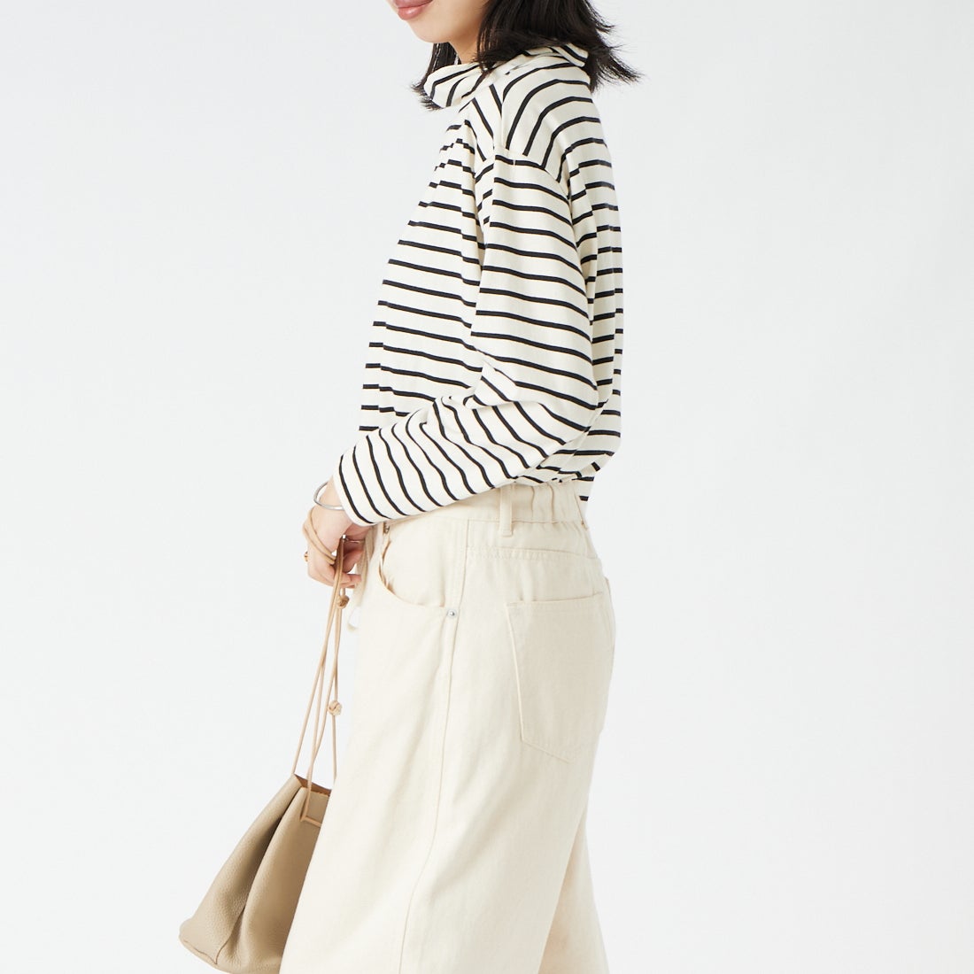 tumugu: [ツムグ] 裾ラウンドハイネックロングボーダーTシャツ [TC22301-BA] 9L BORDER &&モデル身長：162cm 着用サイズ：F&&