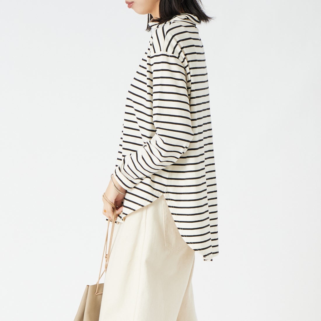 tumugu: [ツムグ] 裾ラウンドハイネックロングボーダーTシャツ [TC22301-BA] 9L BORDER &&モデル身長：162cm 着用サイズ：F&&