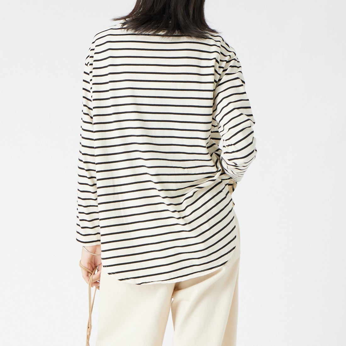tumugu: [ツムグ] 裾ラウンドハイネックロングボーダーTシャツ [TC22301-BA] 9L BORDER &&モデル身長：162cm 着用サイズ：F&&