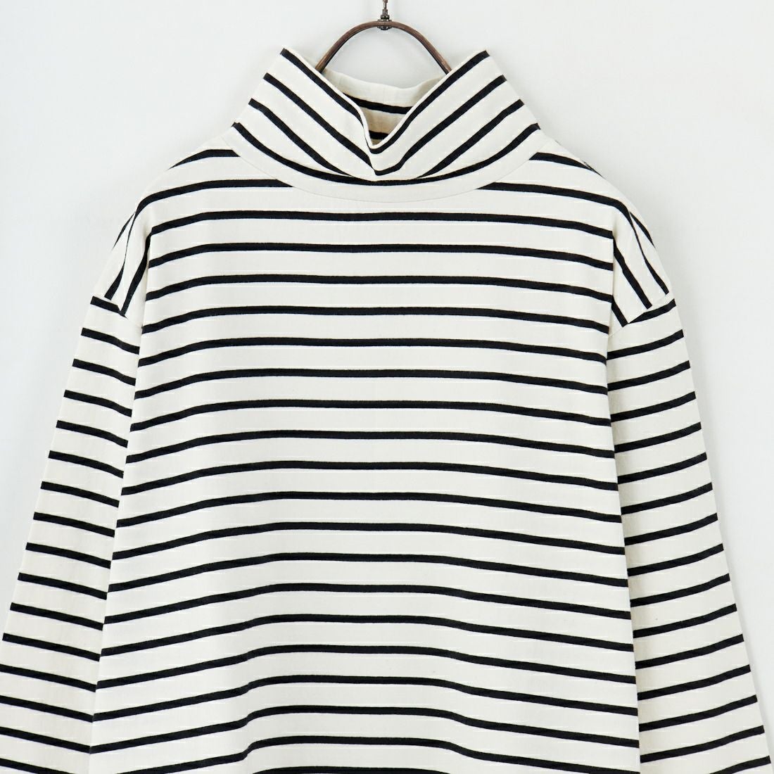 tumugu: [ツムグ] 裾ラウンドハイネックロングボーダーTシャツ [TC22301-BA] 9L BORDER