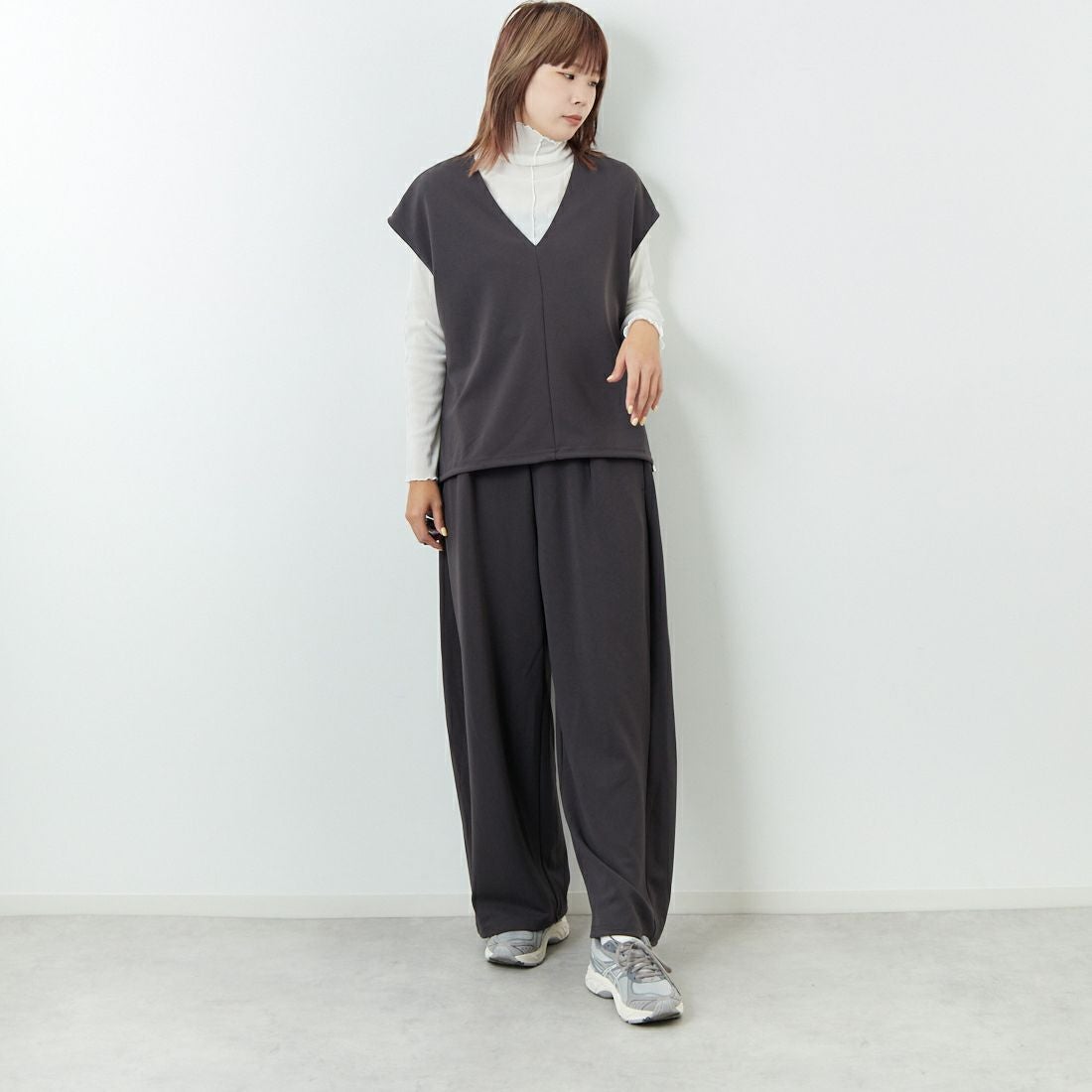 CLOCHE [クロシェ] ジョーゼットバレルパンツ [55286520] ﾁｬｺｰﾙ &&モデル身長：167cm 着用サイズ：2&&