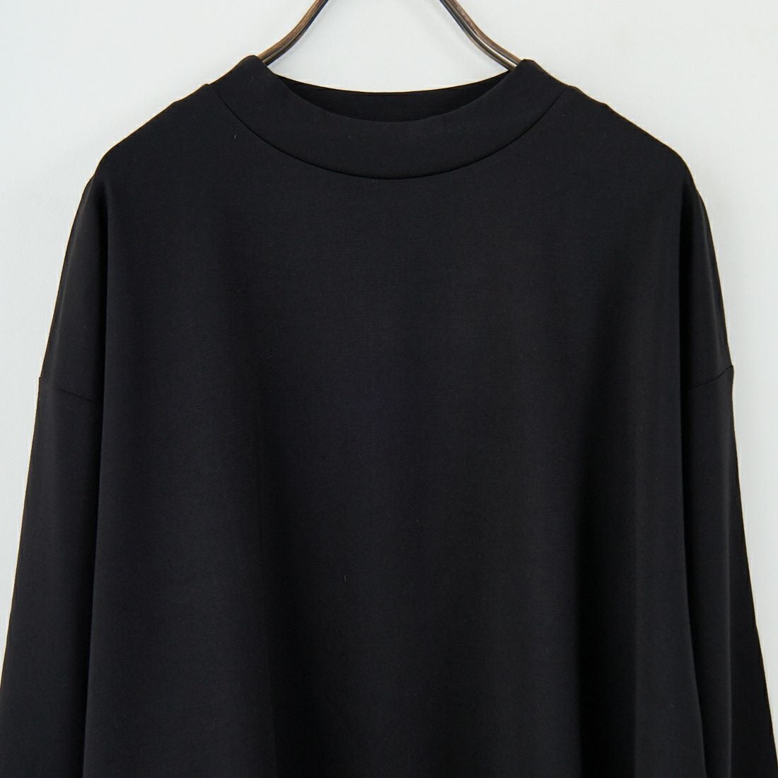 Maison de L'allure [メゾン ドゥ ラリュール] シアーレイヤード 裾ラウンドプルオーバー [M25132008] 09 BLACK