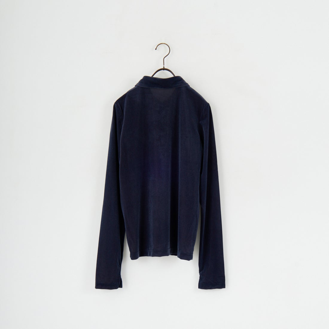 hwyl [ヒュイル] ベロアシャツ [55285554] ﾈｲﾋﾞｰ &&モデル身長：167cm 着用サイズ：2&&
