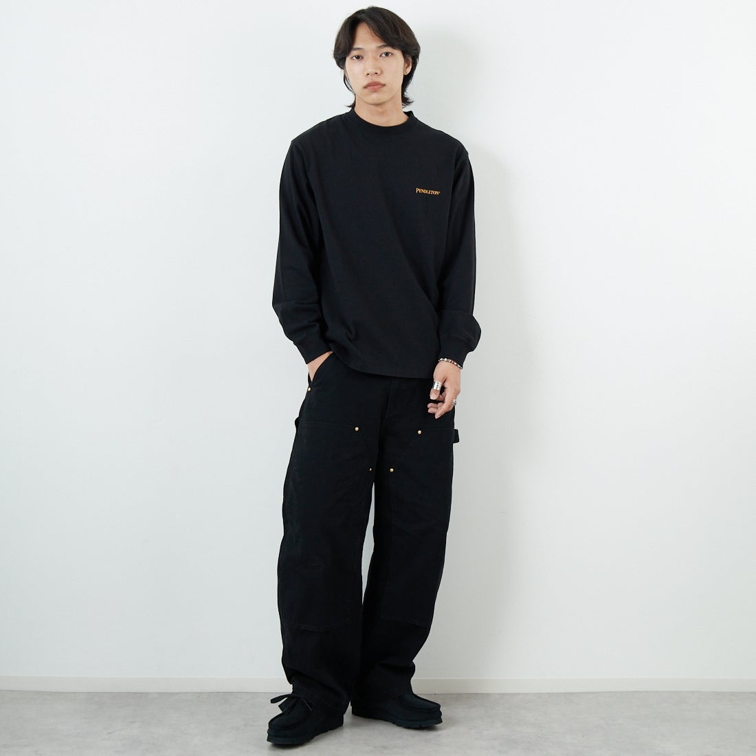 PENDLETON [ペンドルトン] バックプリント ロングスリーブTシャツ [5475-1015] 49 BLACK H &&モデル身長：179cm 着用サイズ：M&&