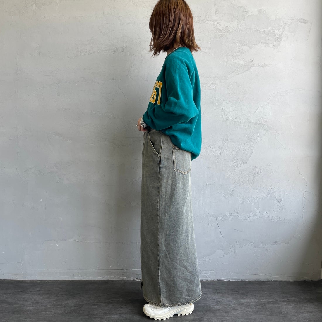 Jeans Factory Clothes [ジーンズファクトリークローズ] コットンデニムナロースカート [JFC-254-066] T.ACID BLU &&モデル身長：158cm 着用サイズ：M&&