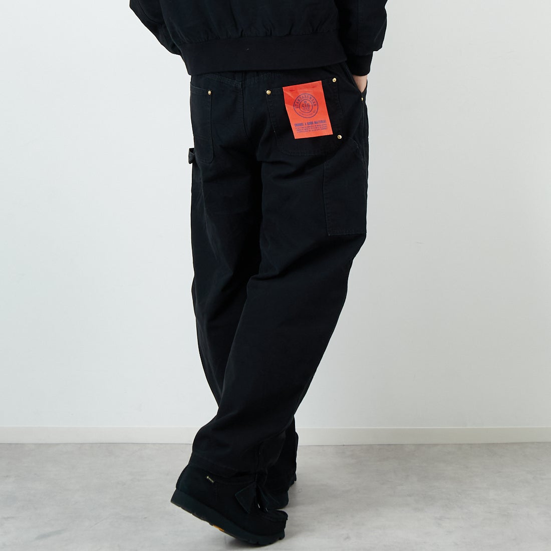 Jeans Factory Clothes [ジーンズファクトリークローズ] STANDARD ダブルニーダックカーブペインターパンツ [JFC-254-064] BLACK &&モデル身長：179cm 着用サイズ：L&&
