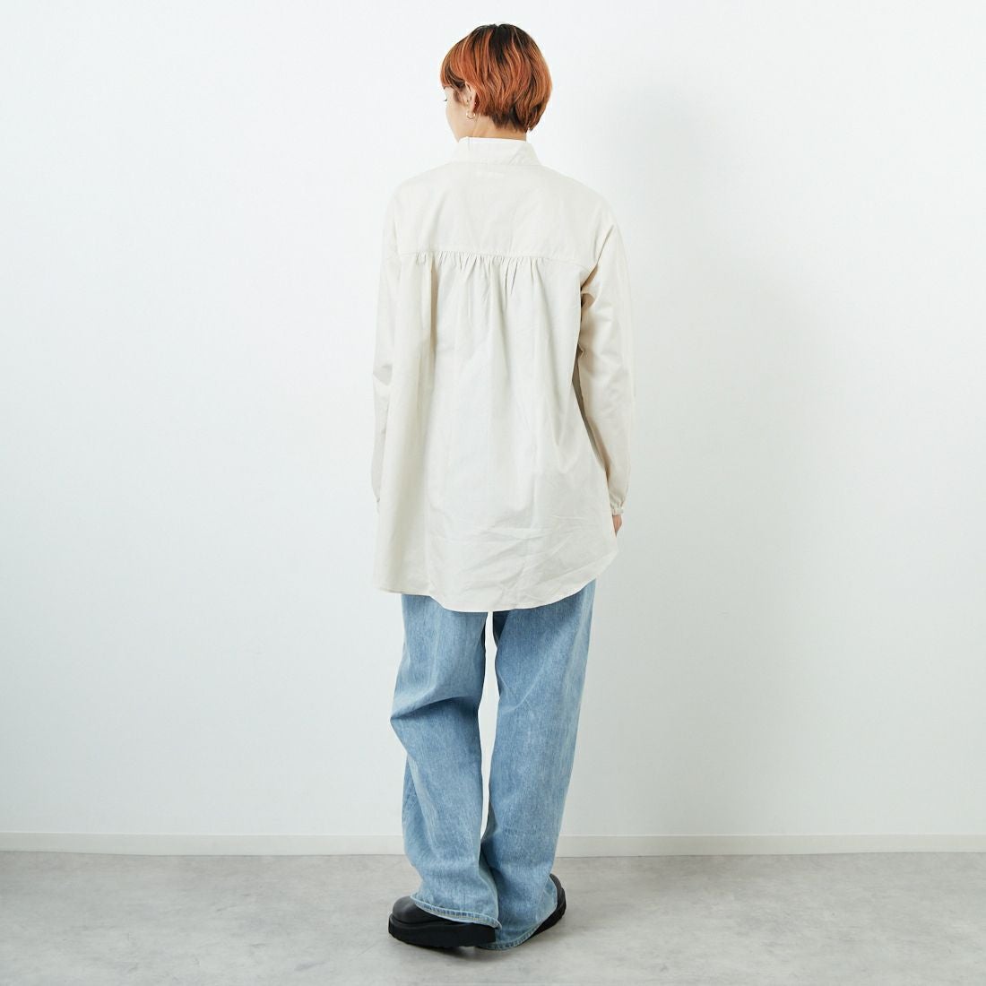 Commencement [コメンスメント] ロングスリーブボウタイシャツ [C-315] SILVER &&モデル身長：160cm 着用サイズ：F&&