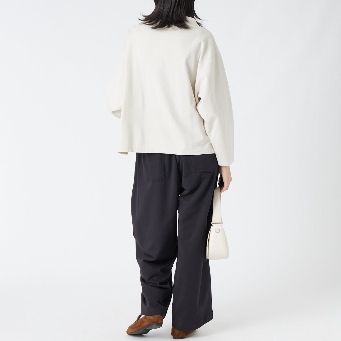 Commencement [コメンスメント] ボトルネックロングスリーブTシャツ [C-286] SILVER &&モデル身長：162cm 着用サイズ：F&&