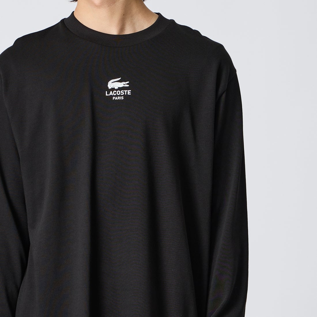 LACOSTE [ラコステ] PARISロゴ ヘビーオンスTシャツ [TH9396] 031 BLACK &&モデル身長：175cm 着用サイズ：4&&