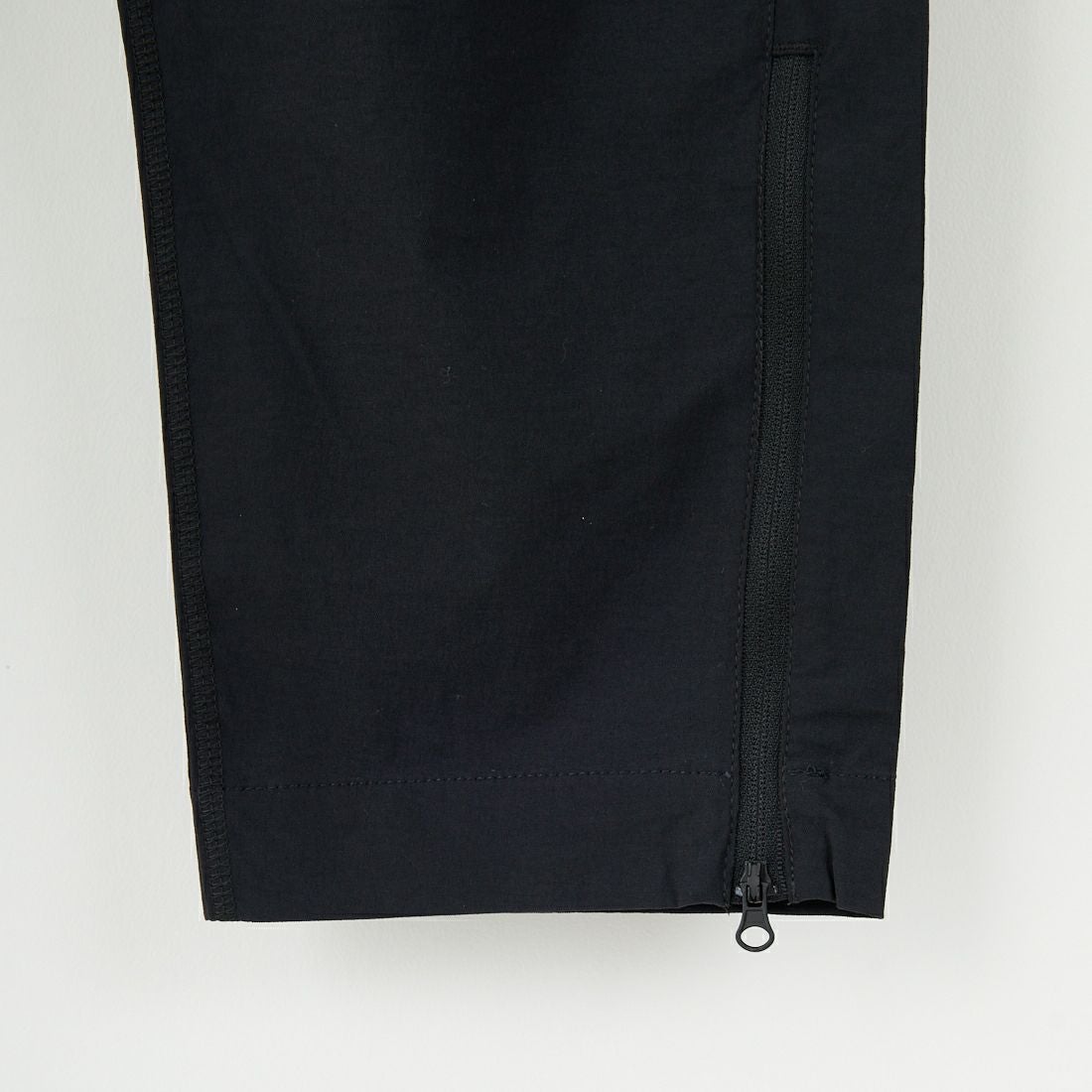 NIKE [ナイキ] テックウーブンパンツ [HM8242] 010 ﾌﾞﾗｯｸ