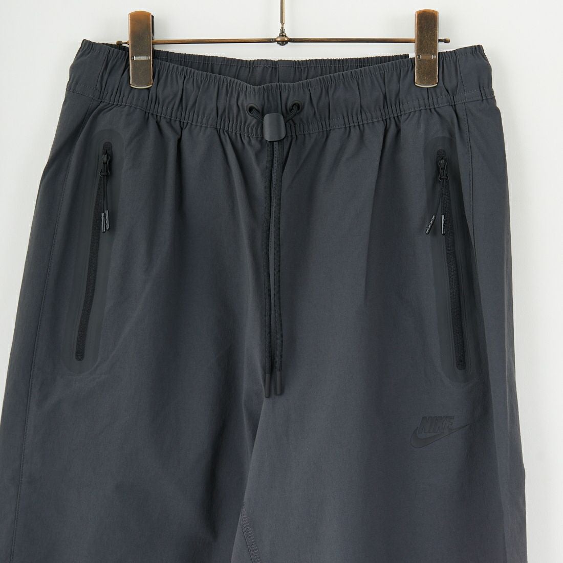 NIKE [ナイキ] テックウーブンパンツ [HM8242] 061 ANTHRA