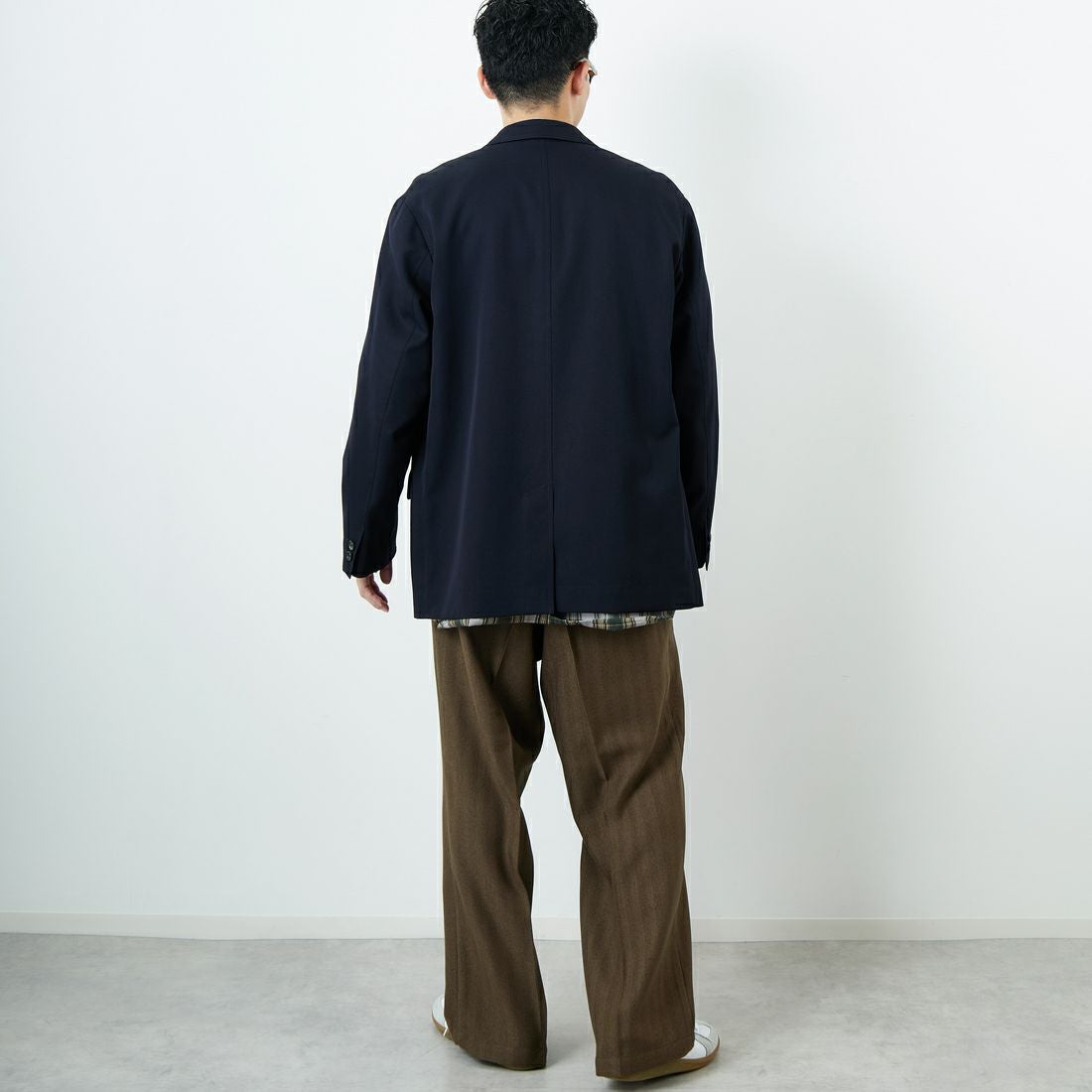 Dickies [ディッキーズ] 別注 ヘリンボーン グランパワークパンツ [253M401N01-JF] BROWN &&モデル身長：168cm 着用サイズ：XL&&