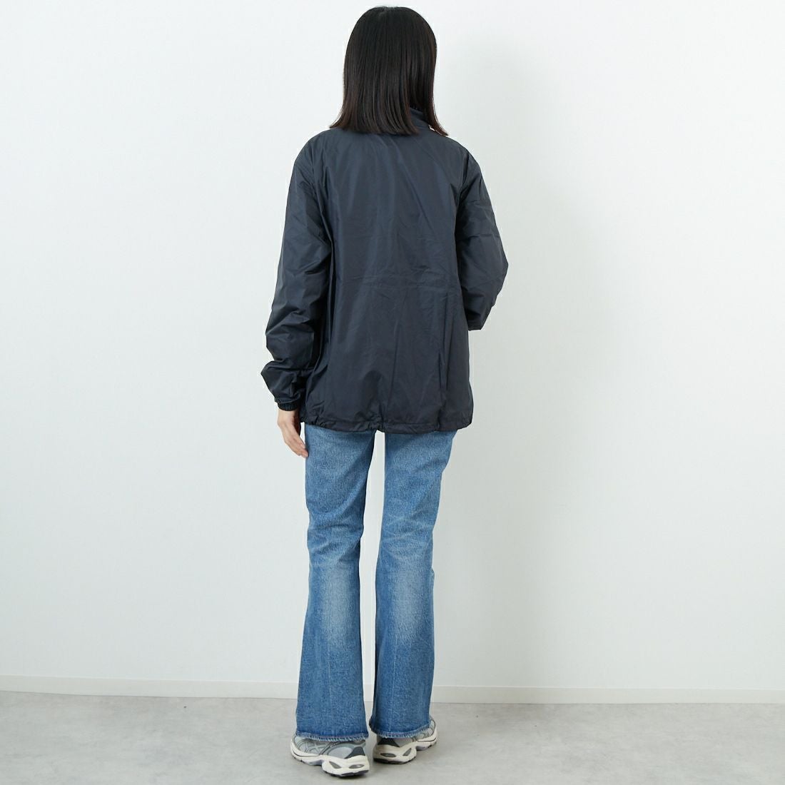 NIKE [ナイキ] コーチジャケット [FN3317] 010 ﾌﾞﾗｯｸ &&モデル身長：162cm 着用サイズ：S&&