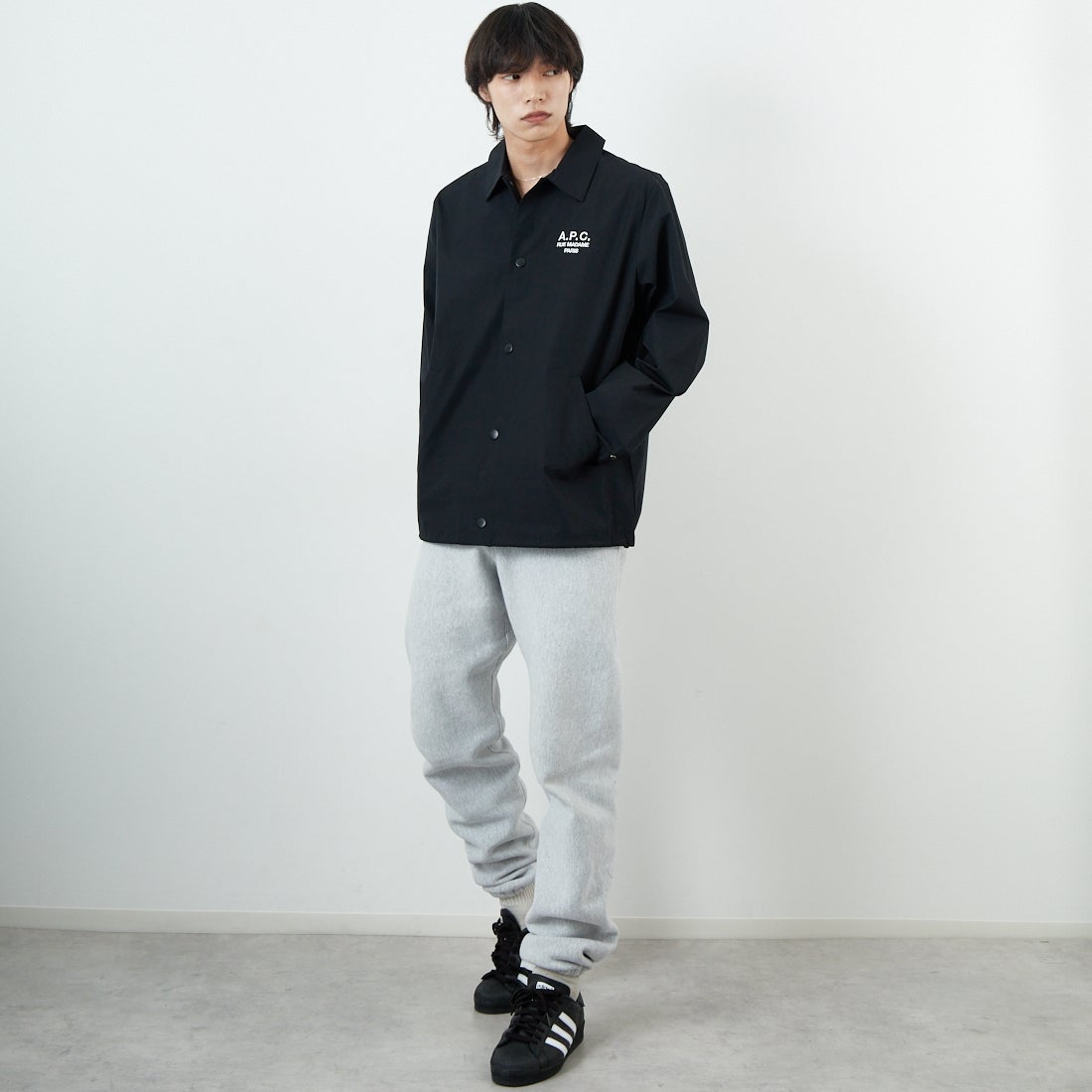 A.P.C. [アー・ペー・セー] Raymond ブルゾン [BLOUSON-RAYMOND] 99 NOIR A.P.C. [アー・ペー・セー] Raymond ブルゾン [BLOUSON-RAYMOND] 99 NOIR &&モデル身長：179cm 着用サイズ：M&&