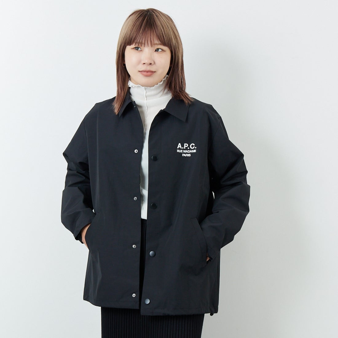 A.P.C. [アー・ペー・セー] Raymond ブルゾン [BLOUSON-RAYMOND] 99 NOIR &&モデル身長：167cm 着用サイズ：XS&&
