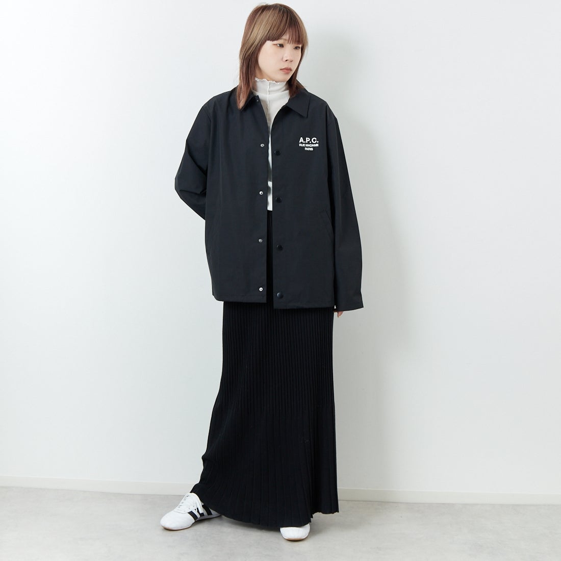 A.P.C. [アー・ペー・セー] Raymond ブルゾン [BLOUSON-RAYMOND] 99 NOIR &&モデル身長：167cm 着用サイズ：XS&&