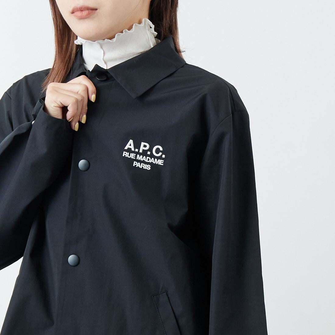 A.P.C. [アー・ペー・セー] Raymond ブルゾン [BLOUSON-RAYMOND] 99 NOIR &&モデル身長：167cm 着用サイズ：XS&&