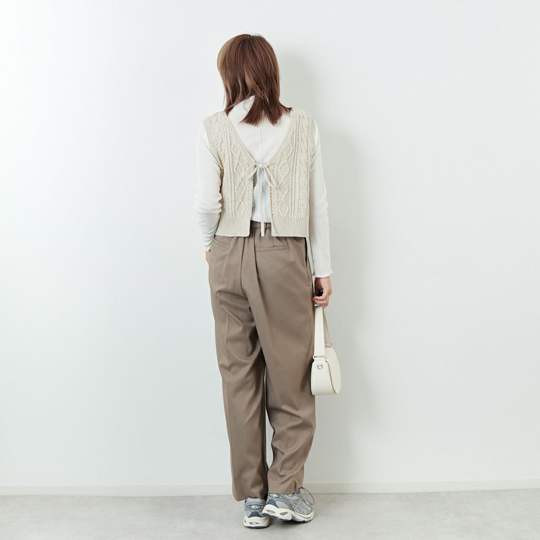 Jf Ready Made [ジェイエフレディメイド] 2WAYケーブルニットベスト [3105201] 711 Lﾍﾞｰｼﾞ &&モデル身長：167cm 着用サイズ：F&&