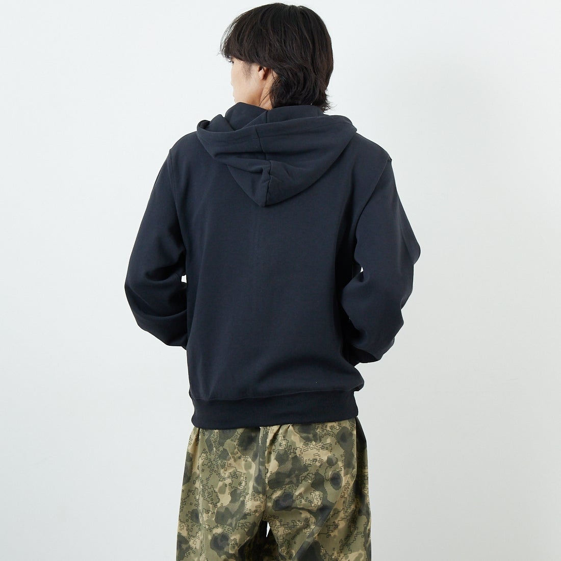 L.L.BEAN [エルエルビーン] PORTAGE フルジップフーデッドスウェット [5475-1035] 48 DK.CHAR &&モデル身長：179cm 着用サイズ：M&&