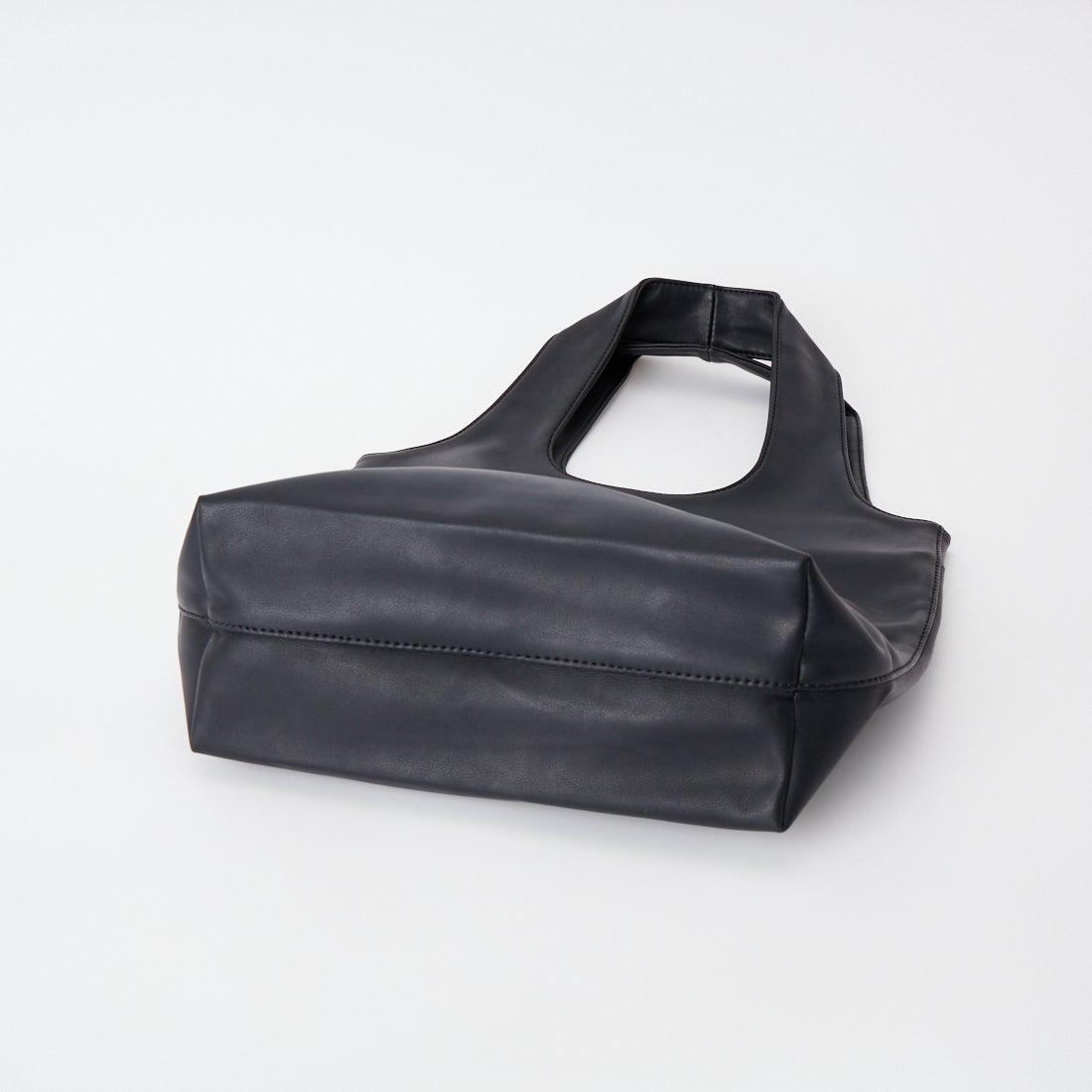 A.P.C. [アー・ペー・セー] NINON スモールトートバッグ [TOTE-NINON-SMALL] 99 NOIR