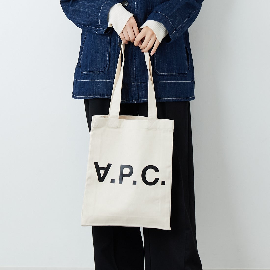A.P.C. [アー・ペー・セー] Rebound メッシュショッピングバッグ