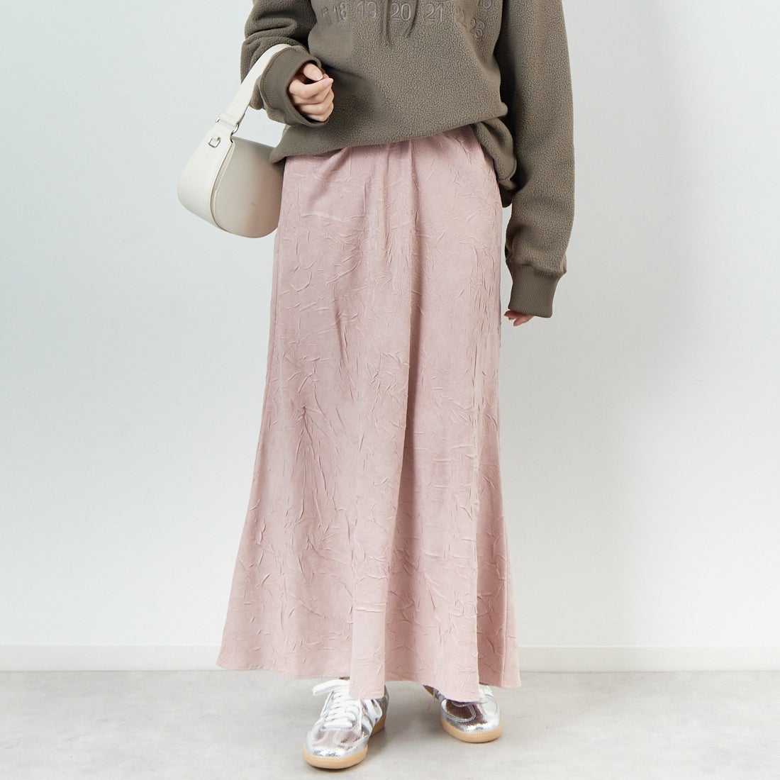 PINK&&モデル身長：162cm 着用サイズ：F&&