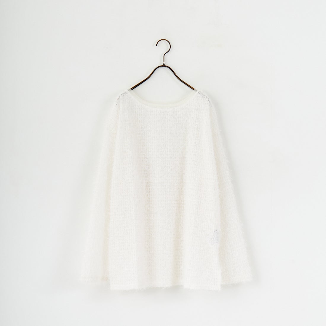 CHIGNON [シニヨン] フェザーチュールプルオーバー [8654-085KO] IVORY