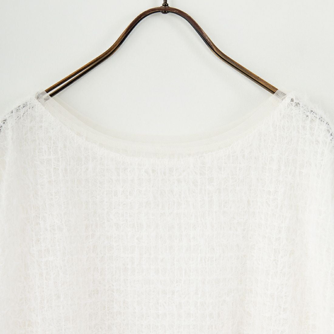 CHIGNON [シニヨン] フェザーチュールプルオーバー [8654-085KO] IVORY