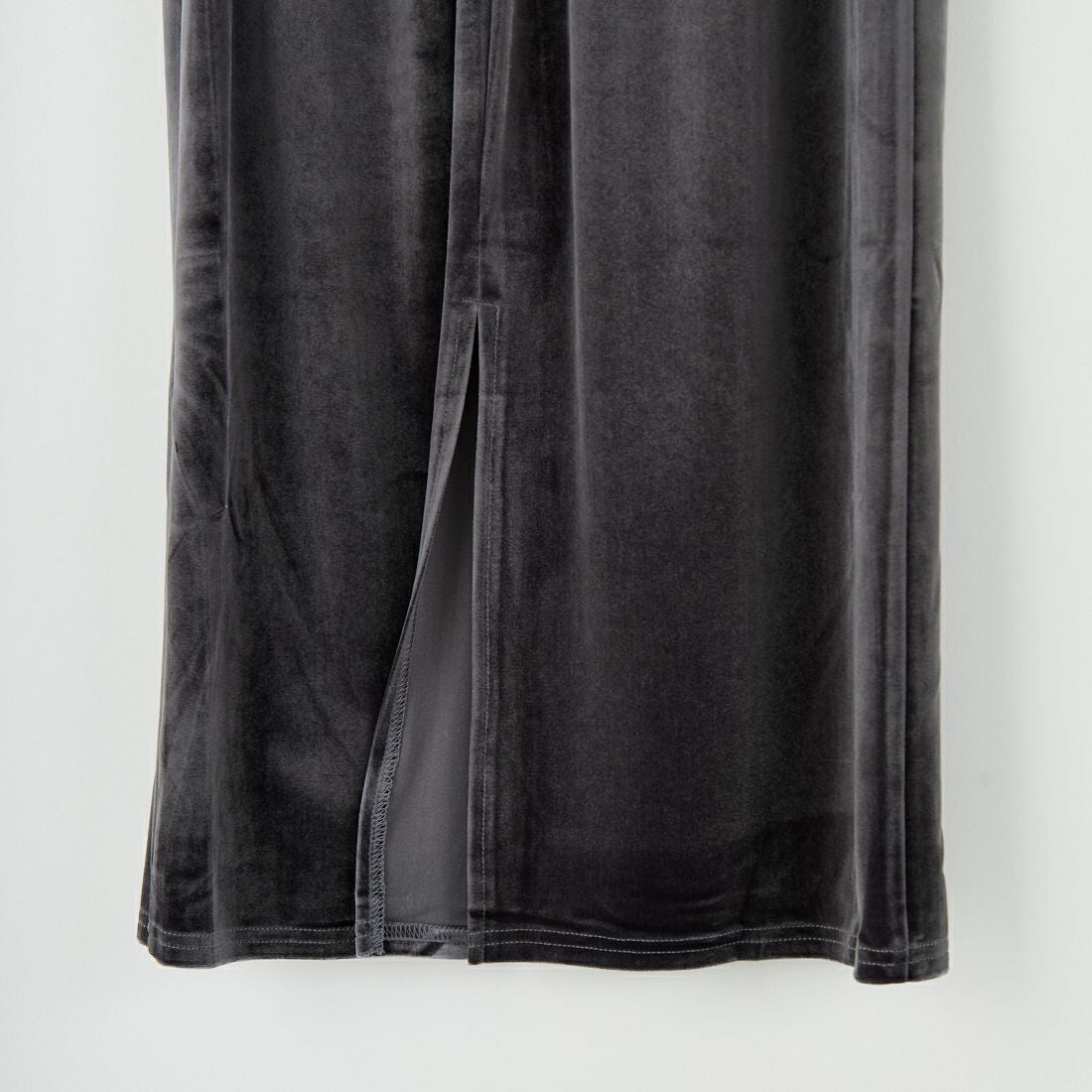 USINE [ユジーヌ] ベロアタイトスカート [IN2-SK-5] CHARCOAL