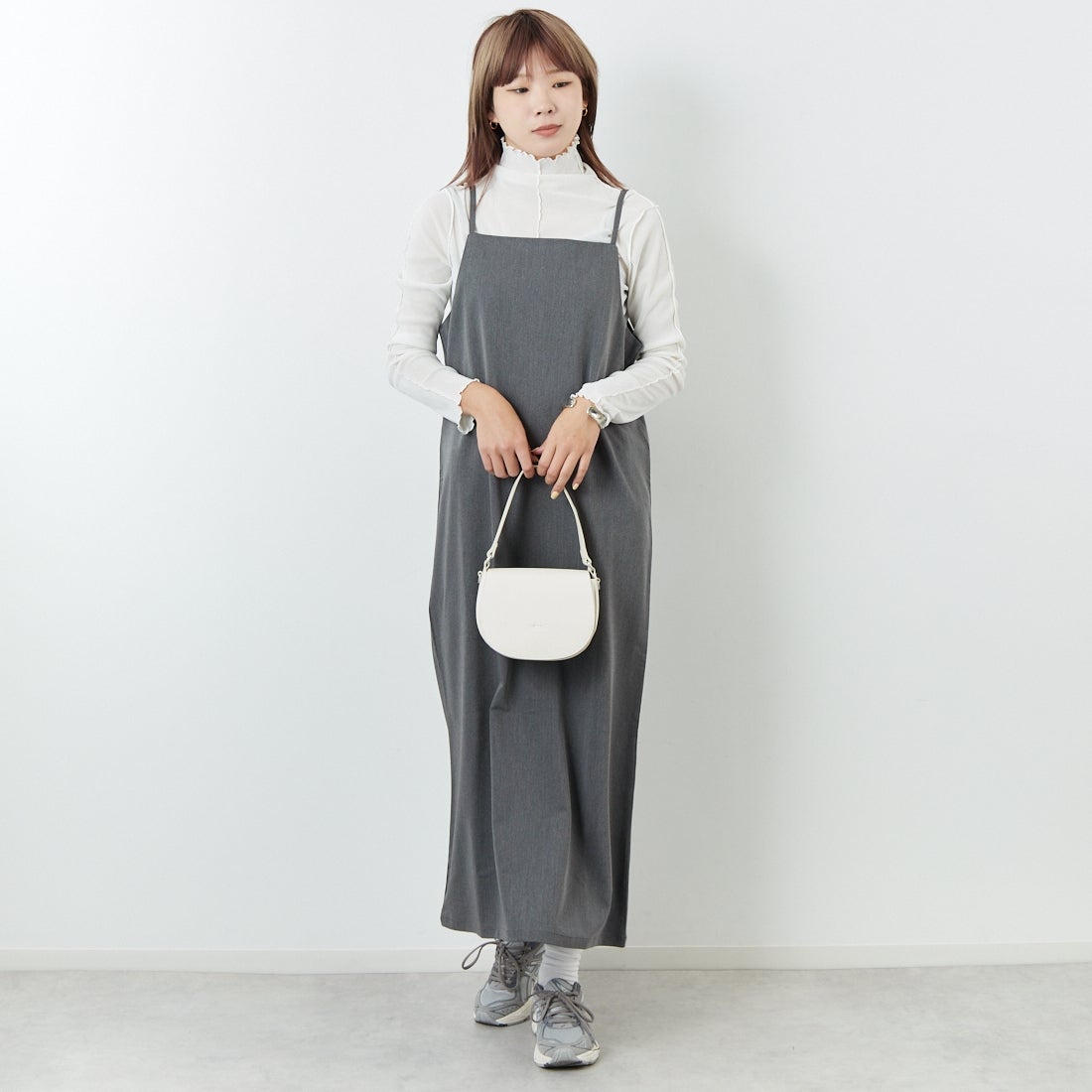 Jeans Factory Clothes [ジーンズファクトリークローズ] TCツイルキャミワンピース [IN1-OP-5] CHARCOAL &&モデル身長：167cm 着用サイズ：38&&