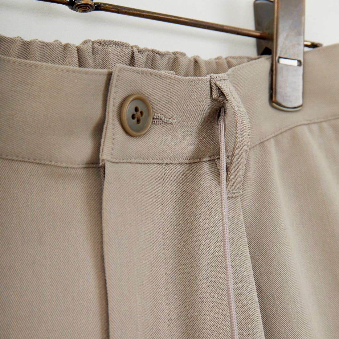 Noir Fabrik [ヌワールファブリック] ウエストドロー付カーブイージーパンツ [IN17-PT-5] KHK BEIGE