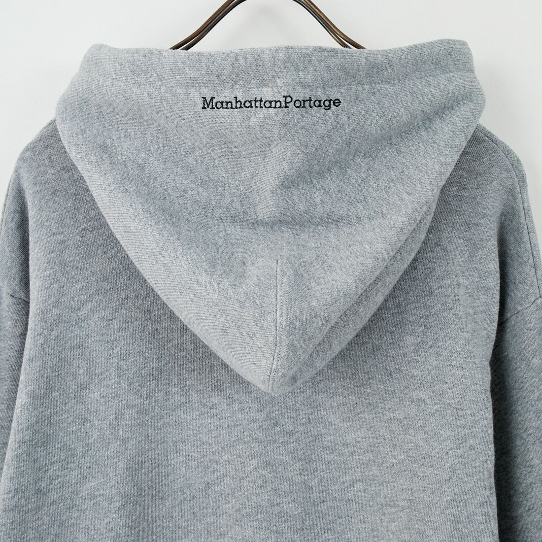 MANHATTAN PORTAGE [マンハッタンポーテージ] ロゴ刺繍スウェットフーディ [MP-M599] 04 H.GRAY