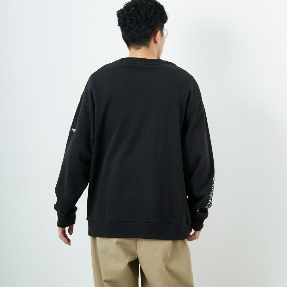 MANHATTAN PORTAGE [マンハッタンポーテージ] ロゴ刺繍スウェット [MP-M598] 09 BLACK &&モデル身長：167cm 着用サイズ：L&&