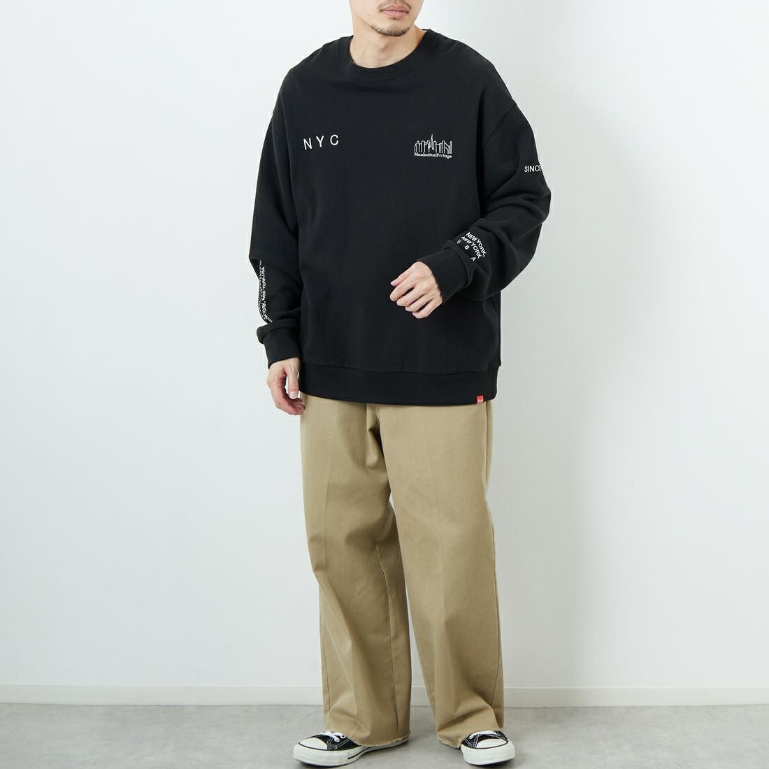 MANHATTAN PORTAGE [マンハッタンポーテージ] ロゴ刺繍スウェット [MP-M598] 09 BLACK &&モデル身長：167cm 着用サイズ：L&&