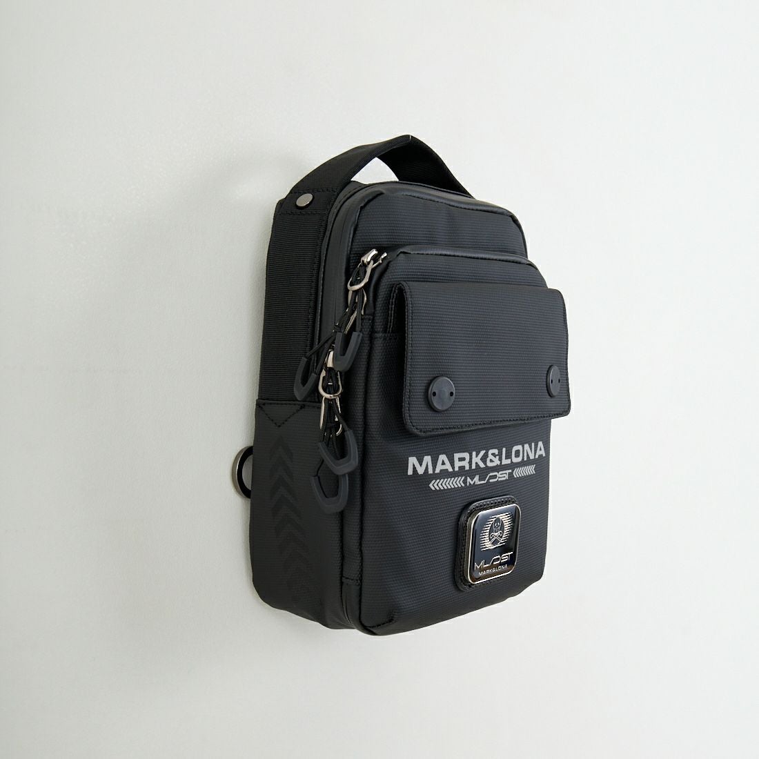 MARK & LONA [マークアンドロナ] 3WAYポーチバッグ [MVS-5C-SB43] BLACK