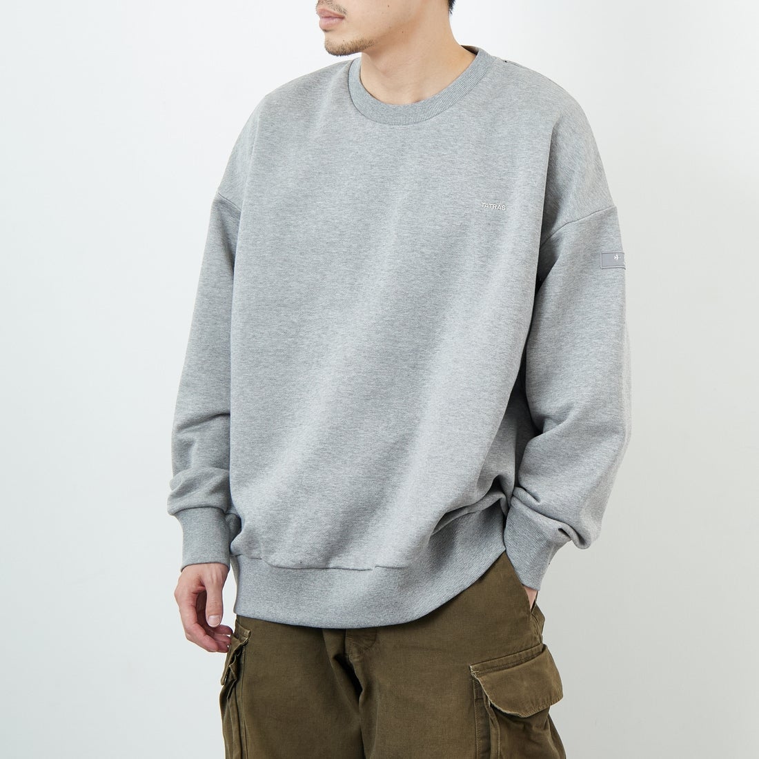 07 GRAY&&モデル身長：168cm 着用サイズ：3&&