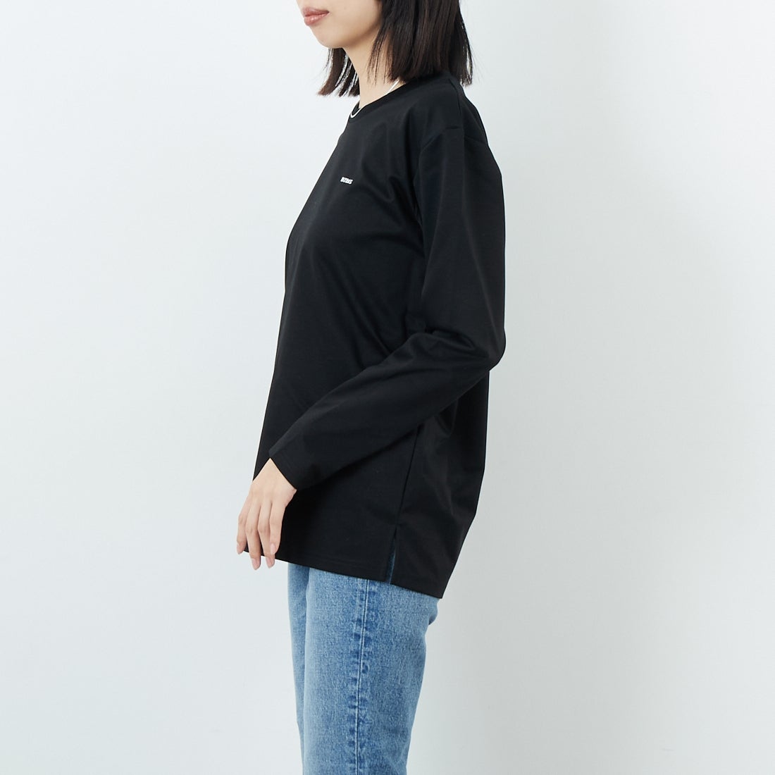 TATRAS [タトラス] OLITICA ロングスリーブTシャツ [LJXA0058083588] BLACK &&モデル身長：162cm 着用サイズ：2&&