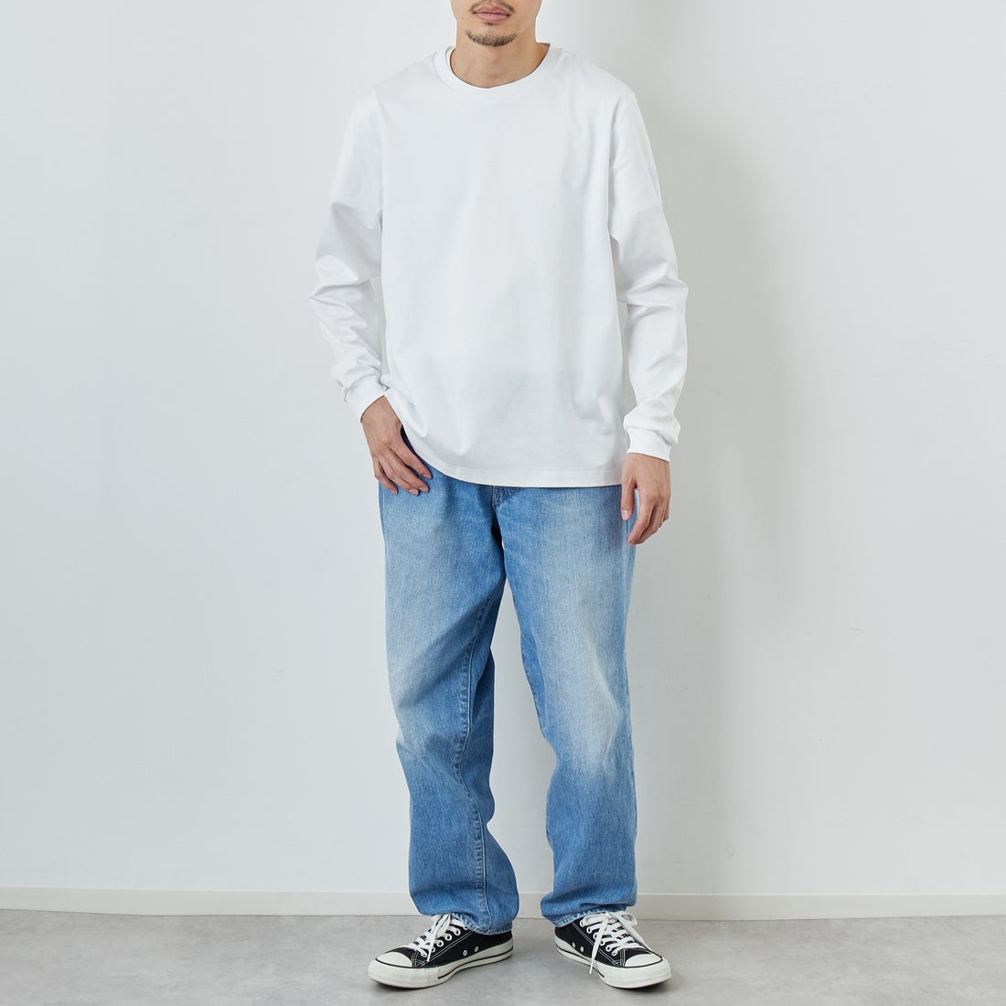 TATRAS [タトラス] OSMO ロングスリーブTシャツ [MJXA0377083588] WHITE &&モデル身長：168cm 着用サイズ：1&&