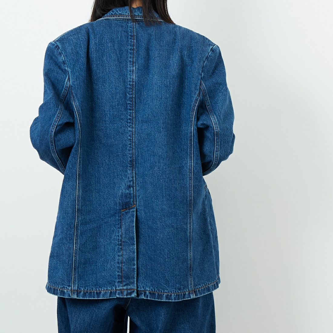 SOMETHING [サムシング] デニムブレザー [SAT006] 40 MID BLU &&モデル身長：162cm 着用サイズ：F&&