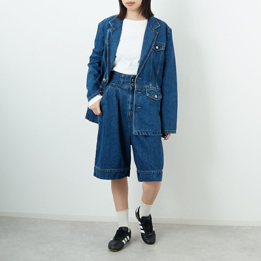 SOMETHING [サムシング] デニムブレザー [SAT006] 40 MID BLU &&モデル身長：162cm 着用サイズ：F&&