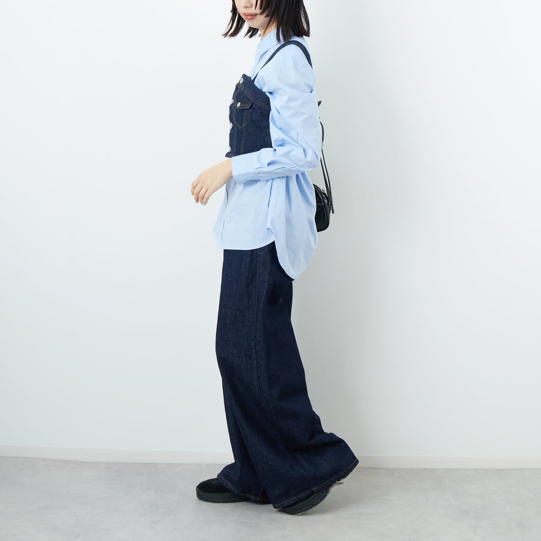 SOMETHING [サムシング] デニムビスチェ [SAT001] 00 O.W &&モデル身長：162cm 着用サイズ：F&&