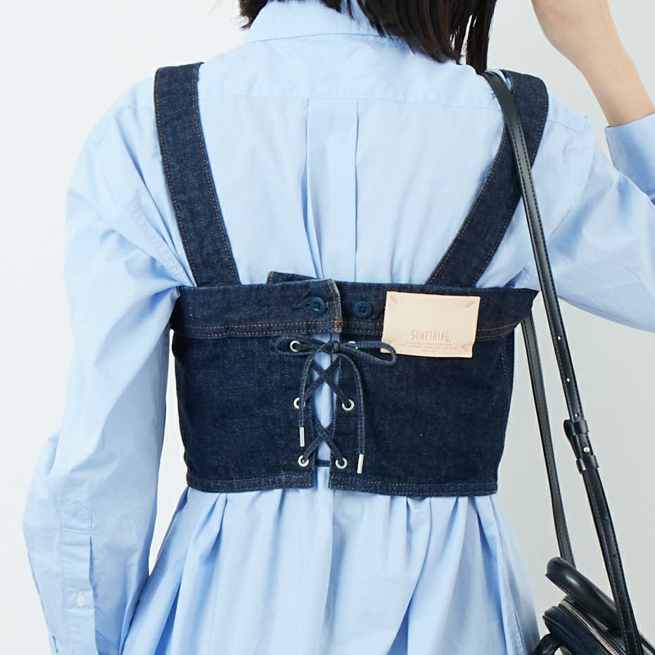 SOMETHING [サムシング] デニムビスチェ [SAT001] 00 O.W &&モデル身長：162cm 着用サイズ：F&&