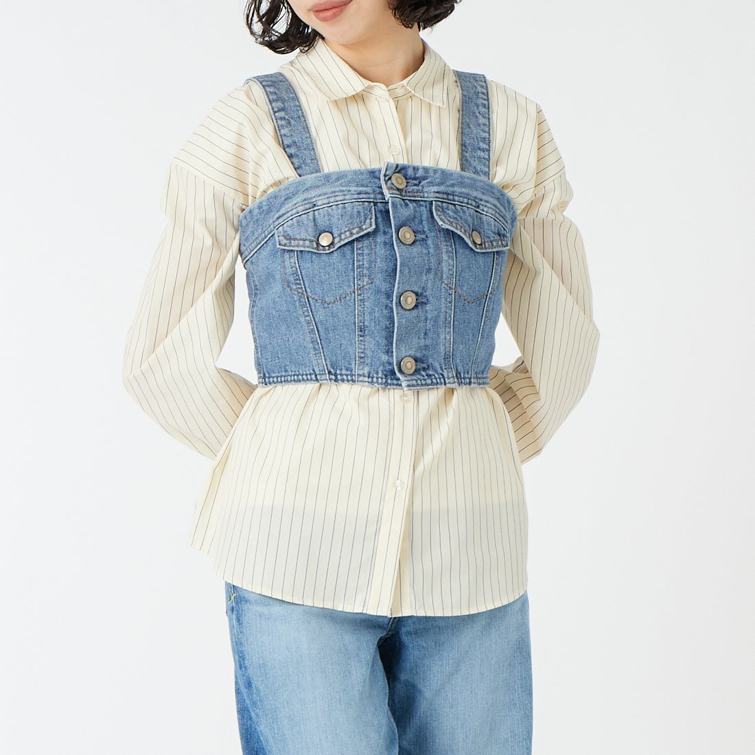 SOMETHING [サムシング] デニムビスチェ [SAT001] 94 L.BLUE &&モデル身長：162cm 着用サイズ：F&&