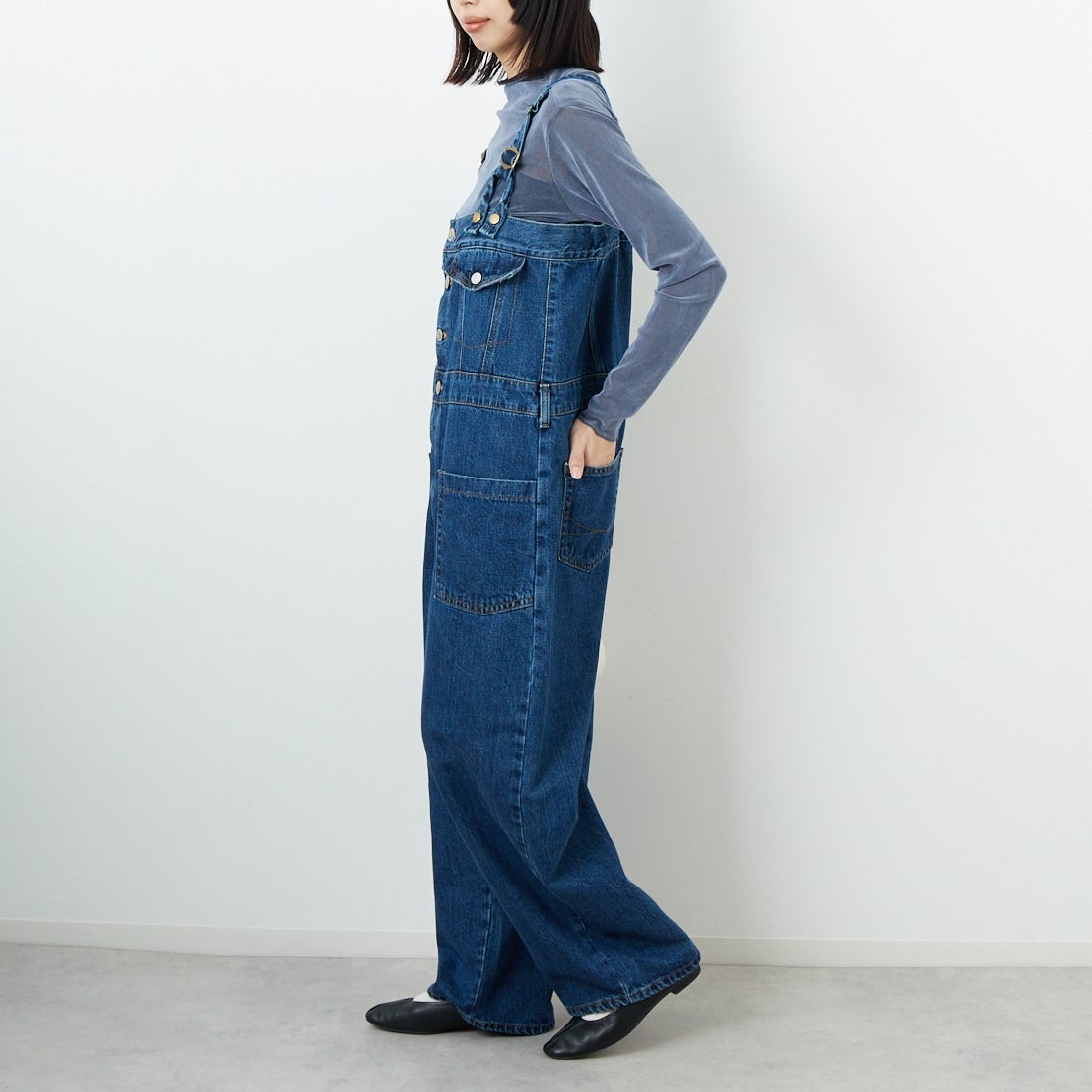 SOMETHING [サムシング] 3WAYデニムサロペット [SA1905] 40 MID BLU &&モデル身長：162cm 着用サイズ：F&&