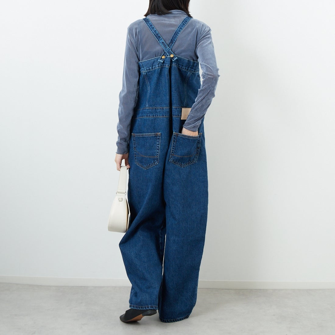 SOMETHING [サムシング] 3WAYデニムサロペット [SA1905] 40 MID BLU &&モデル身長：162cm 着用サイズ：F&&