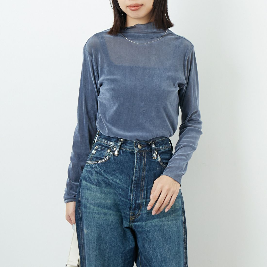 USINE [ユジーヌ] フロッキーチュールタートルネックTシャツ [21256065] 070 ﾌﾞﾙｰｸﾞ &&モデル身長：162cm 着用サイズ：F&&