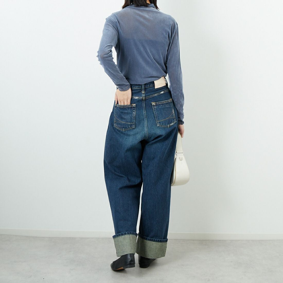 USINE [ユジーヌ] フロッキーチュールタートルネックTシャツ [21256065] 070 ﾌﾞﾙｰｸﾞ &&モデル身長：162cm 着用サイズ：F&&